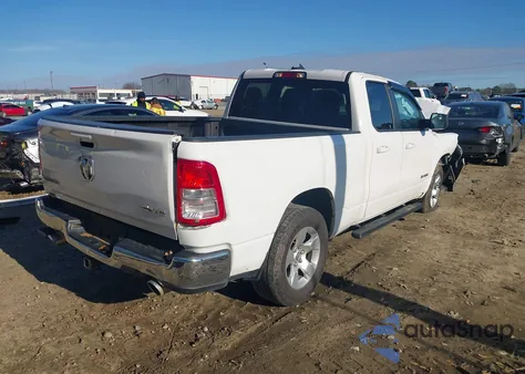2021 Ram 1500 Big Horn 4X4 6'4 Box z USA, uszkodzony, nr VIN 1C6SRFBT6MN639816